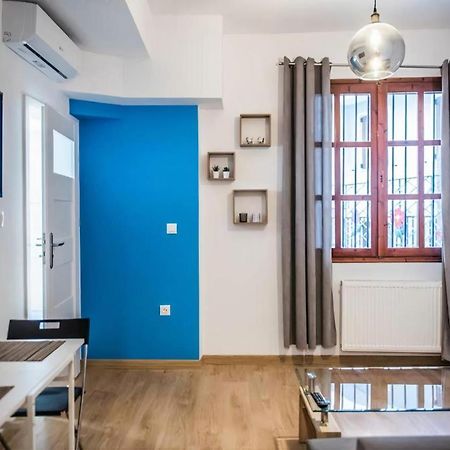 Blue Geranium With Private Backyard Apartment Thessaloniki Exterior photo